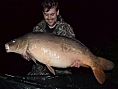 Steven Hitchcock, 1st Oct<br /><font color=red>UK PB 37lb 02oz mirror</font>